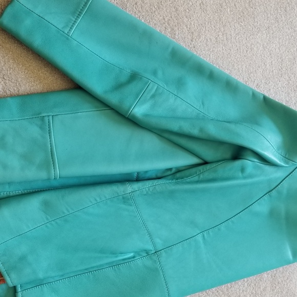 Bernardo Leather Jacket - Picture 4 of 4